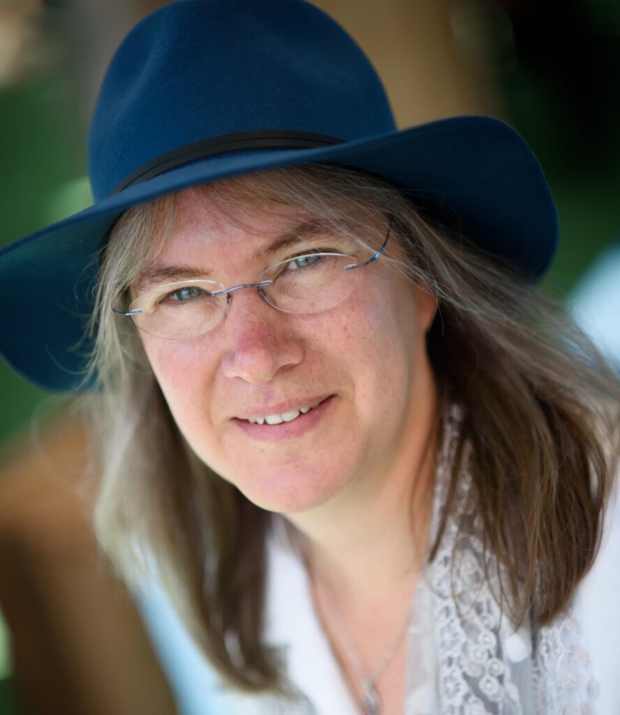 Kate Vickery Headshot